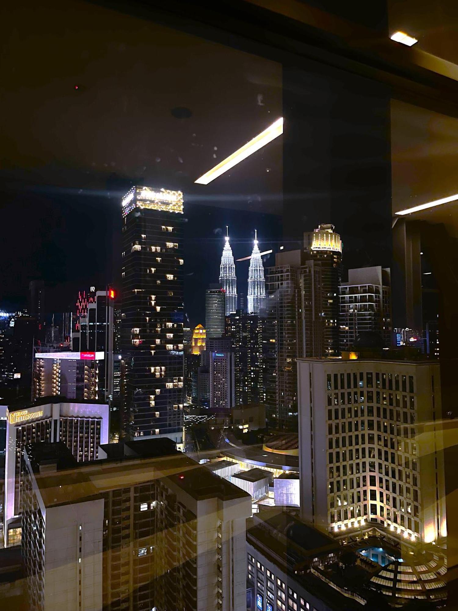 Pangsapuri Axon Pavilion Kuala Lumpur